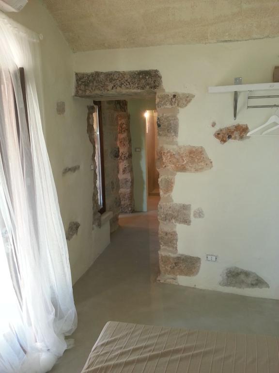 La Torre Di Merlino Пату Номер фото